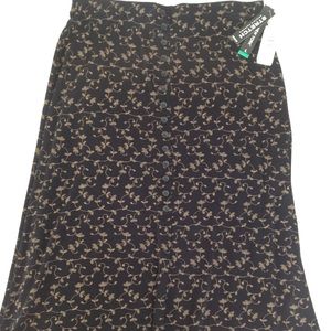 🌼 Briggs New York Skirt